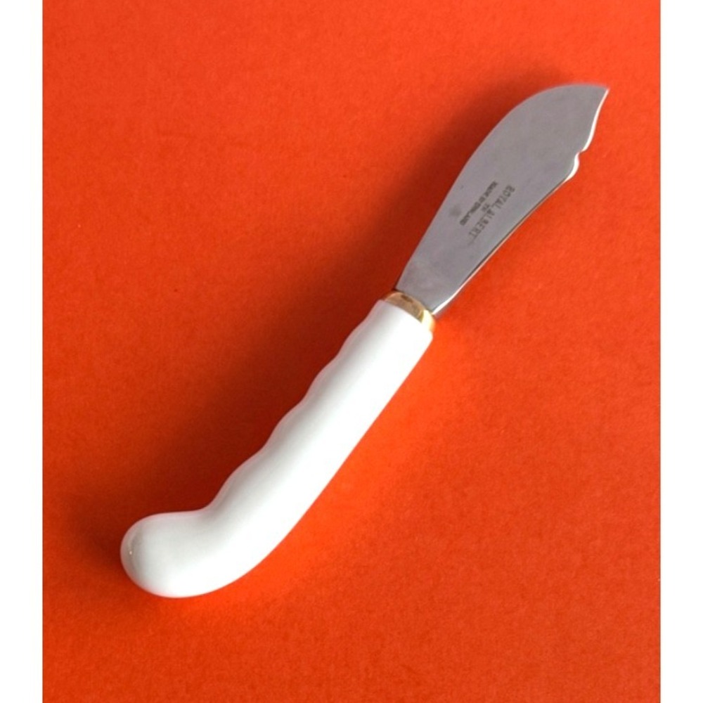 Royal Albert VAL D'OR Butter Knife Bone China Handle Stainless England Vintage